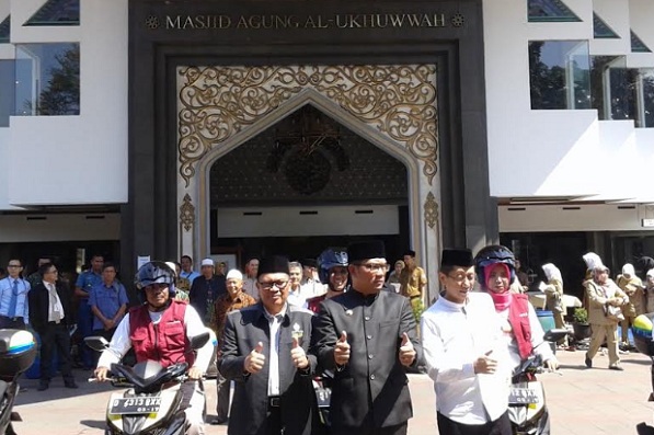  Meningkatkan Kesejahteraan Warga Melalui Kredit Mesra