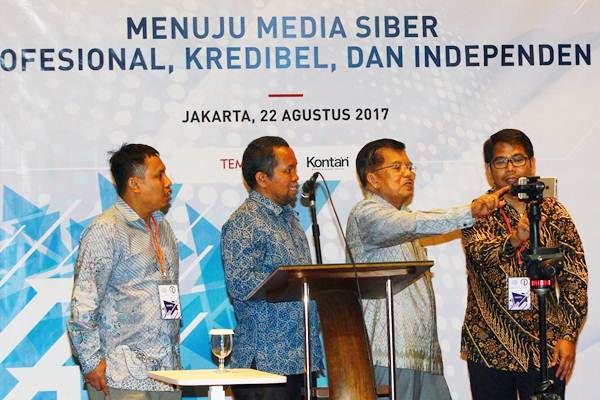  Pembukaan Kongres Asosiasi Media Siber Indonesia