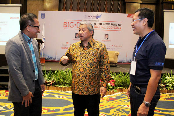  FOTO: Alumni ITS Gelar Seminar Ekonomi Digital Bahas Big Data di Bandung