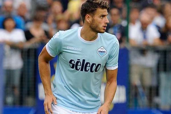  Rp256 Miliar, Southampton Angkut Hoedt dari Lazio