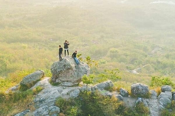  Keindahan Bukit Cumbri Wonogiri Banyak Dikagumi