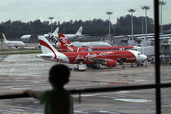  MASKAPAI BERBIAYA MURAH  : Trafik Penumpang AirAsia Tumbuh 11,7%