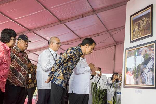  Presiden Jokowi Kunjungi Pameran Infrastruktur