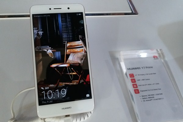  Huawei Luncurkan Seri Y, Smartphone Harga di Bawah Rp3 Juta