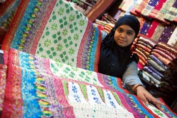  Ikea Hadirkan Produk Tenun Songket di Pameran Teras Indonesia