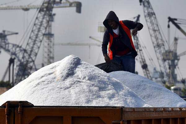  PRODUKSI GARAM RAKYAT : Pemerintah Identifikasi Struktur Biaya