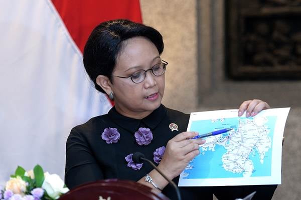  Menlu Retno Temui Aung San Suu Kyi Bahas Rohingnya