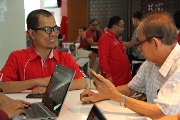  Hari Pelanggan Nasional 2017, Telkomsel Bagi-Bagi Hadiah ke Mereka yang Loyal