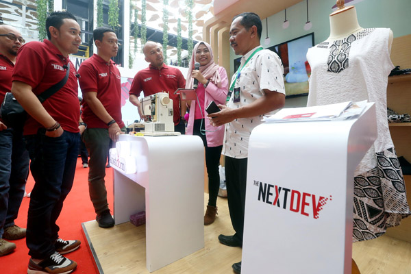  FOTO: Telkomsel Gelar Showcase The NextDev Academy Bandung