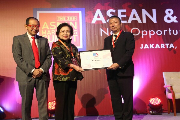  BCA Raih Penghargaan Brand Asia Awards 2017