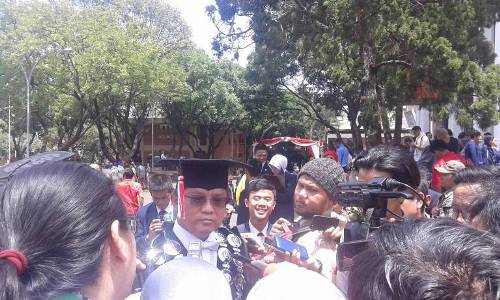  Menkominfo: Bahaya Hoax, Medsos Harus Diantisipasi dari Hulu