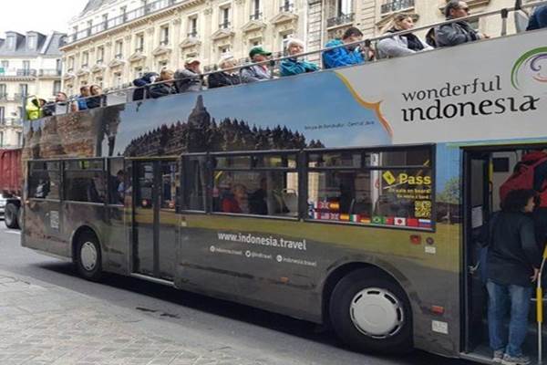  Bus Turis di Prancis Promosi Wonderful Indonesia