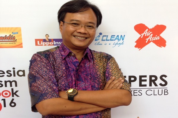  AirAsia Indonesia Pasang Logo Wonderful Indonesia di Badan Pesawat