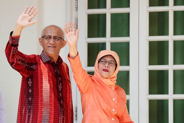  Halimah Dilantik Jadi Presiden Singapura, Ada Warga yang Protes