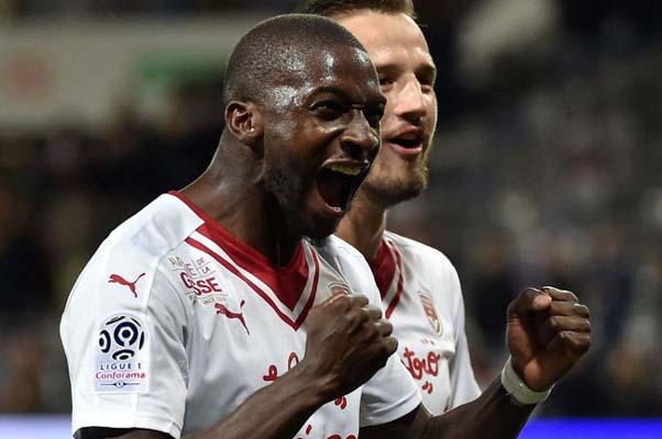  Hasil Liga Prancis: Bordeaux Bayangi Monaco & PSG