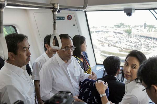  Skytrain Bandara Soetta Resmi Beroperasi