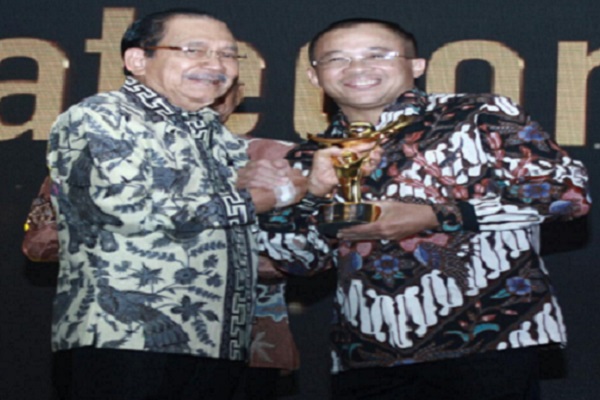  Pelindo 1 Raih Penghargaan Best of Overall BUMN 2017