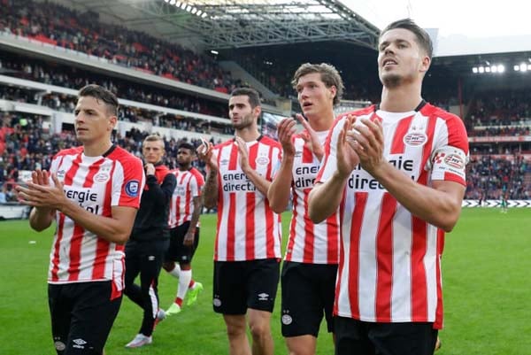  Hasil Liga Belanda: Feyenoord Akhirnya Tumbang, Ajax Tertahan