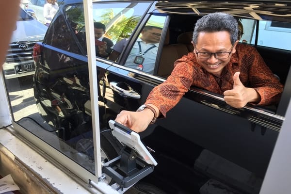  Parkir di Bandara Ngurah Rai Bisa Gunakan E-Money