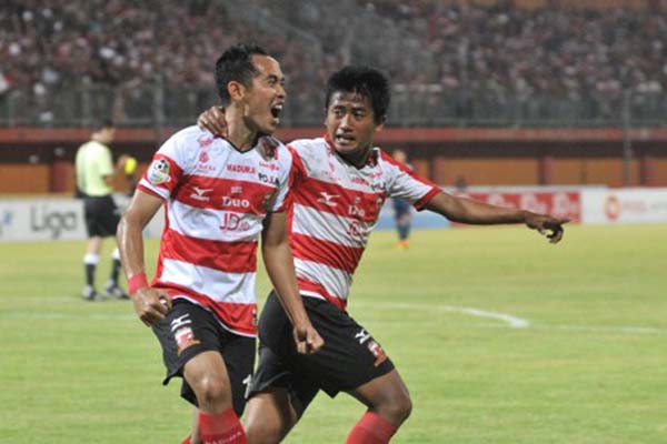  Hasil Liga 1: 10 Pemain Madura United Atasi PS TNI 3-2