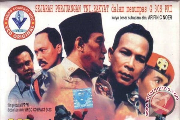  Masyarakat Antusias Nobar Film G30S/PKI di Markas Kopassus