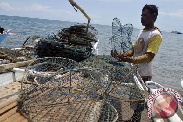  Gubernur Jateng Berharap Peralihan Cantrang Tidak Terkendala