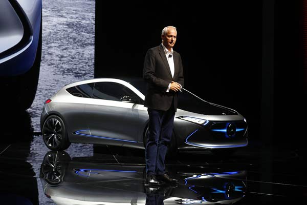  Daimler AG Siapkan Investasi US$1 Miliar untuk Produksi Mobil Listrik