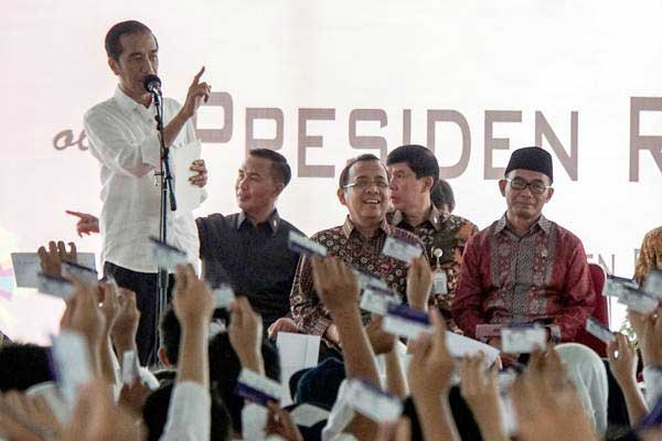  Kartu Indonesia Pintar, Presiden Jokowi: Kalau Beli Pulsa, Kartu Dicabut