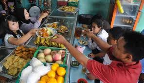  Warung Makan Non-permanen di Cirebon Bakal Kena Pajak Restoran