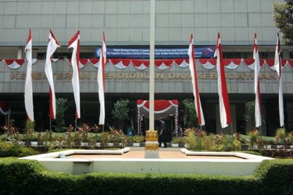  CPNS 2017 TAHAP II : Jaring 1,29 Juta Pelamar, Kemendikbud Paling Laris