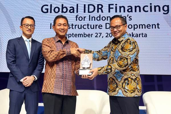  Mandiri Groups Perkenalkan Global IDR Bonds