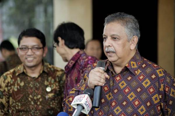  PROYEK PEMBANGKIT LISTRIK : 10.000 MW Jalan Terus