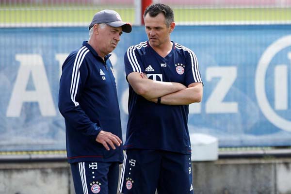  Ancelotti Didepak, Willy Sagnol Pelatih Sementara Munchen