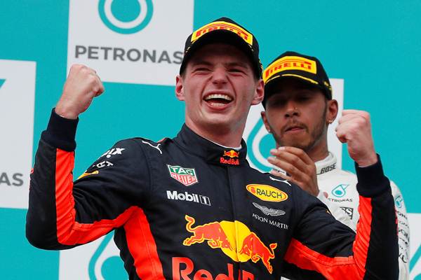  Max Verstappen Juara F1 GP Malaysia, Kalahkan Lewis Hamilton