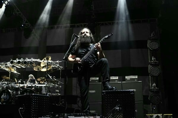  Konser Dream Theater dan Cermin Inkonsistensi Perizinan