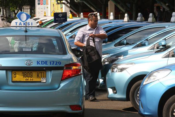  Supaya Penumpang Nyaman, Sopir Blue Bird Pakai Deodoran