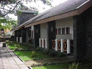  FASILITAS WISATA, Perlu Insentif Pembangunan Home Stay Baru