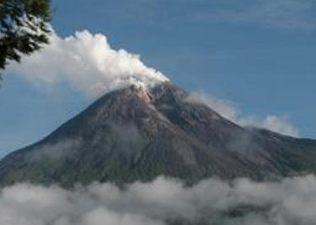  DIY Akan Gelar Simulasi Erupsi Merapi