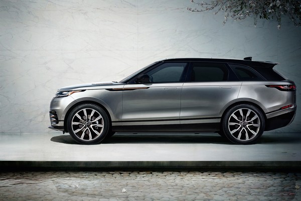  Diuji Tabrakan, Range Rover Velar Raih Peringkat Keselamatan Bintang 5