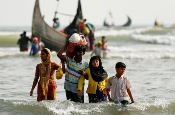  Bangladesh Hancurkan 20 Kapal Pengangkut Warga Rohingya