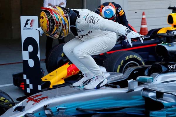  F1: Hamilton Kuasai GP Jepang, Tetap Juara Dunia 2017