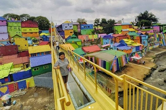  Selfie Lebih Seru, Ini Lokasi Kekinian yang Jadi Buruan Wisatawan Lokal
