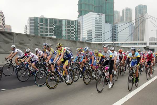  5.000 Pesepeda Ikuti Hong Kong Cyclothon