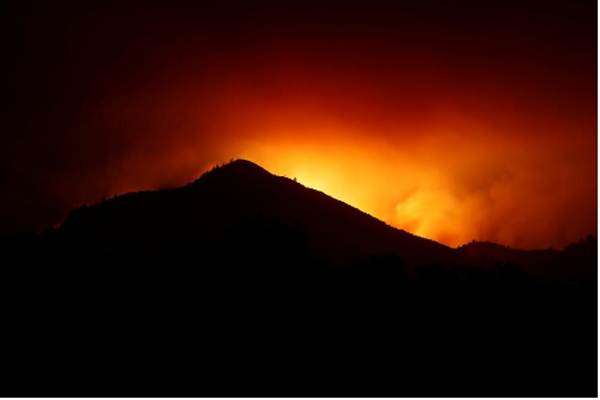  KEBAKARAN HUTAN: Puluhan Warga California Masih Belum Ditemukan