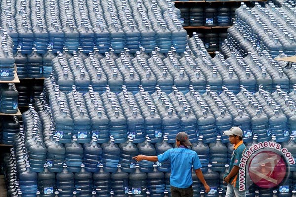  Pebisnis Air Minum dalam Kemasan Mulai Bernafas Lega