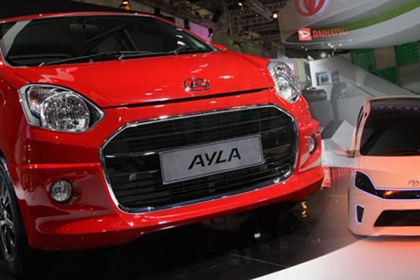  PENJUALAN MOBIL : LCGC Tak Lagi Seksi?