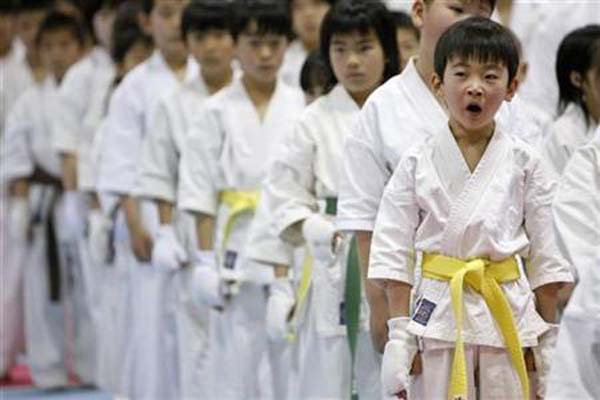  Pelajar Indonesia Raih Peringkat Empat dalam Kejuaraan Karate di Jerman 