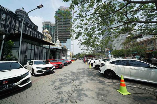  10 Unit Honda Civic Tipe R Diberikan Ke Konsumen di Indonesia
