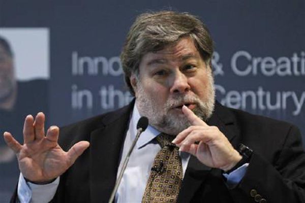  Steve Wozniak, Pendiri Apple:  Saya Senang Dengan iPhone 8 Saya