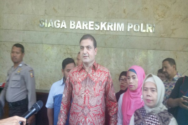  Anies Dilaporkan Ke Polri,  Pria ini Datangi Bareskrim